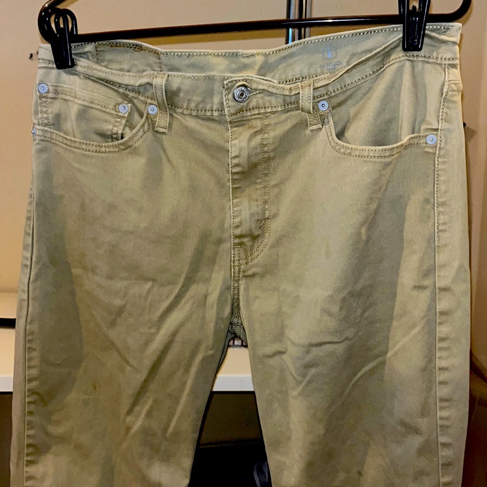 Levi Khaki pants